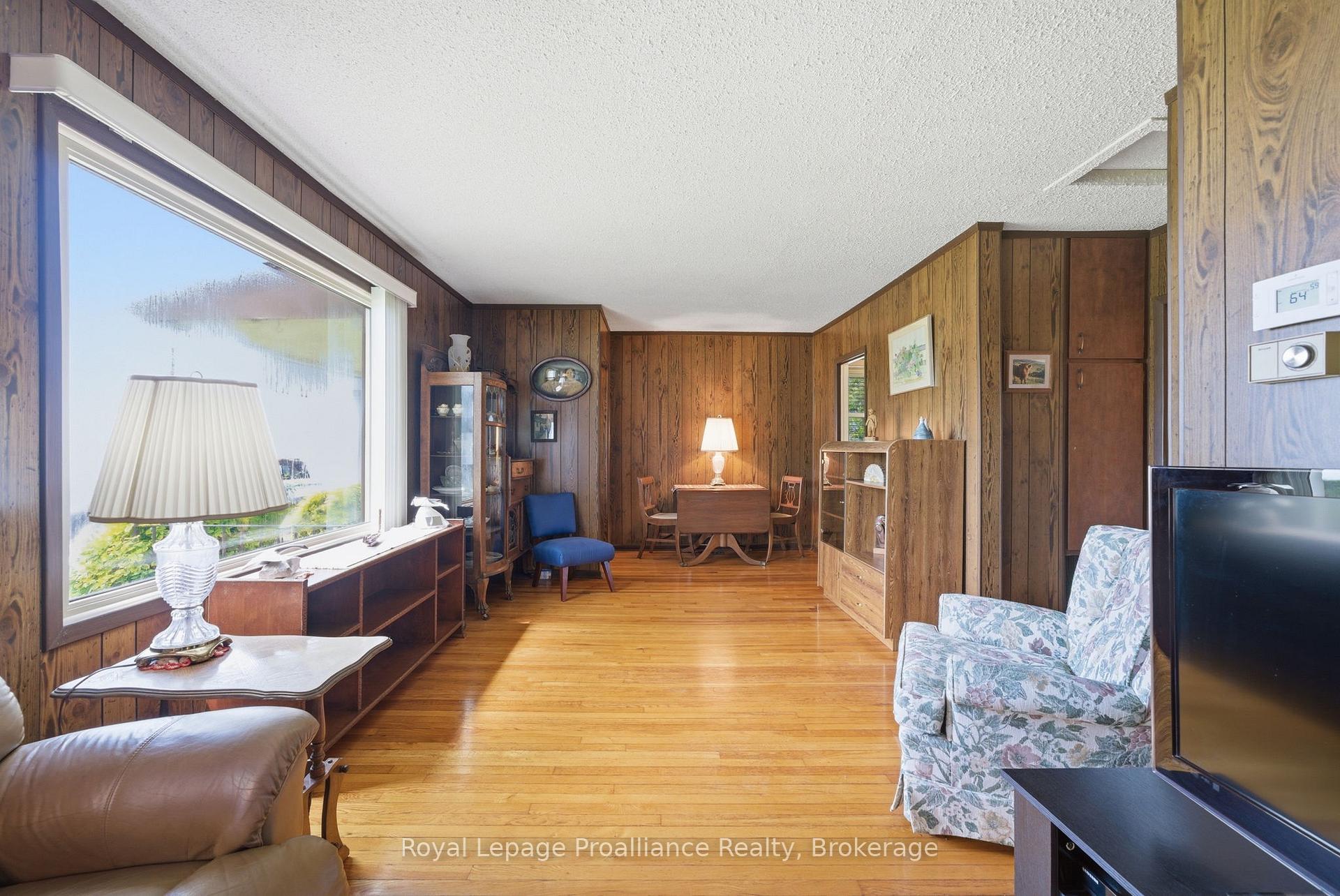 Photo 11 of 478 Monk Street, Cobourg — HOMEH