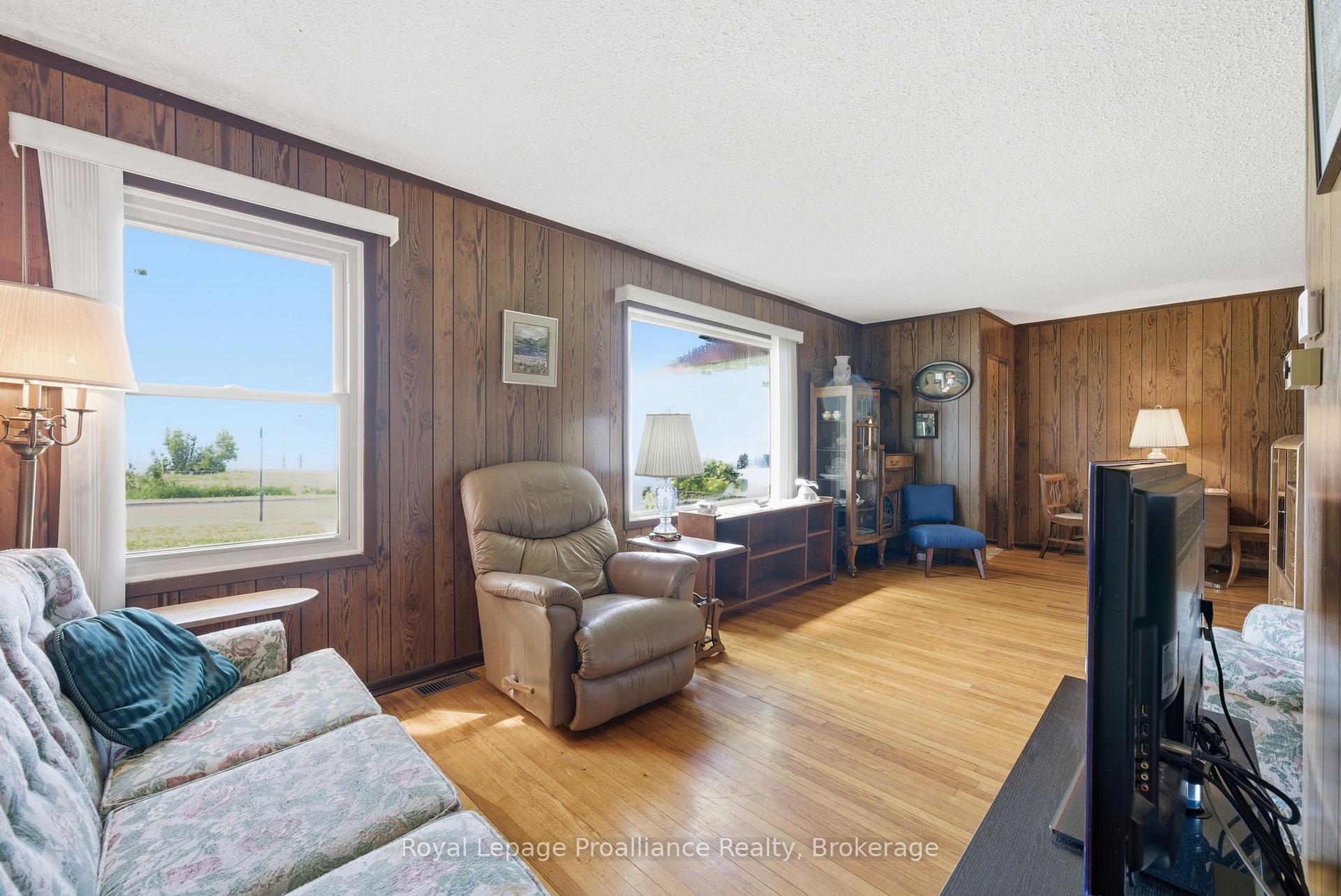 Photo 12 of 478 Monk Street, Cobourg — HOMEH