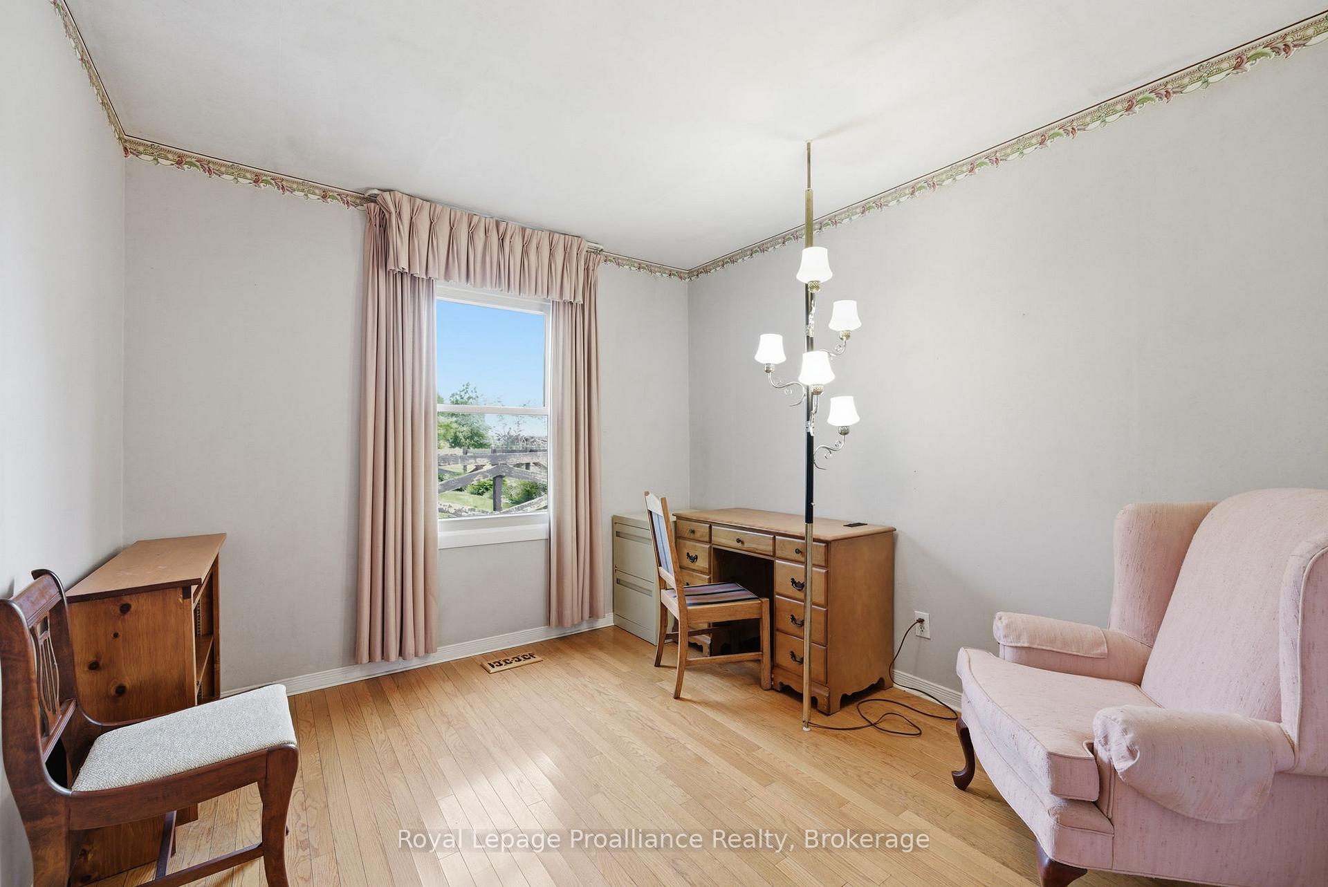 Photo 17 of 478 Monk Street, Cobourg — HOMEH