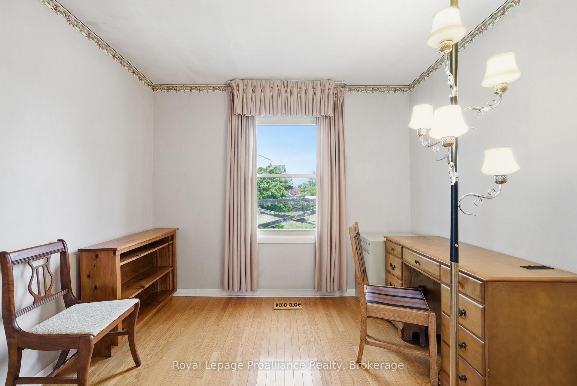 Photo 18 of 478 Monk Street, Cobourg — HOMEH