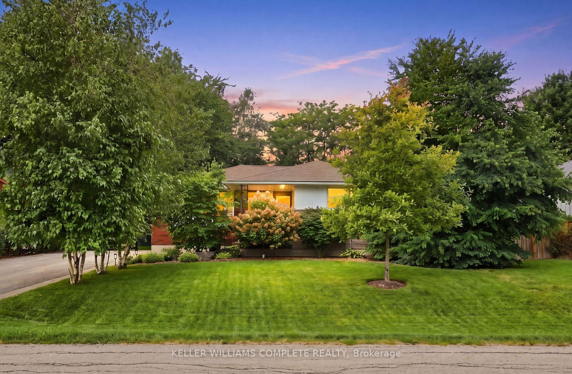 Photo 1 of 238 Seminole Road, Hamilton, Ancaster — HOMEH