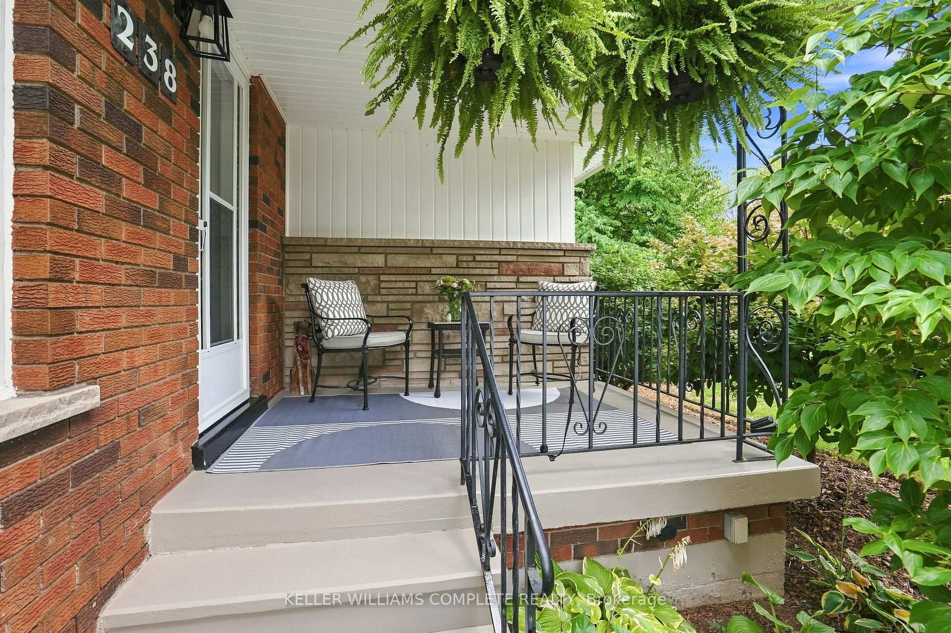 Photo 3 of 238 Seminole Road, Hamilton, Ancaster — HOMEH
