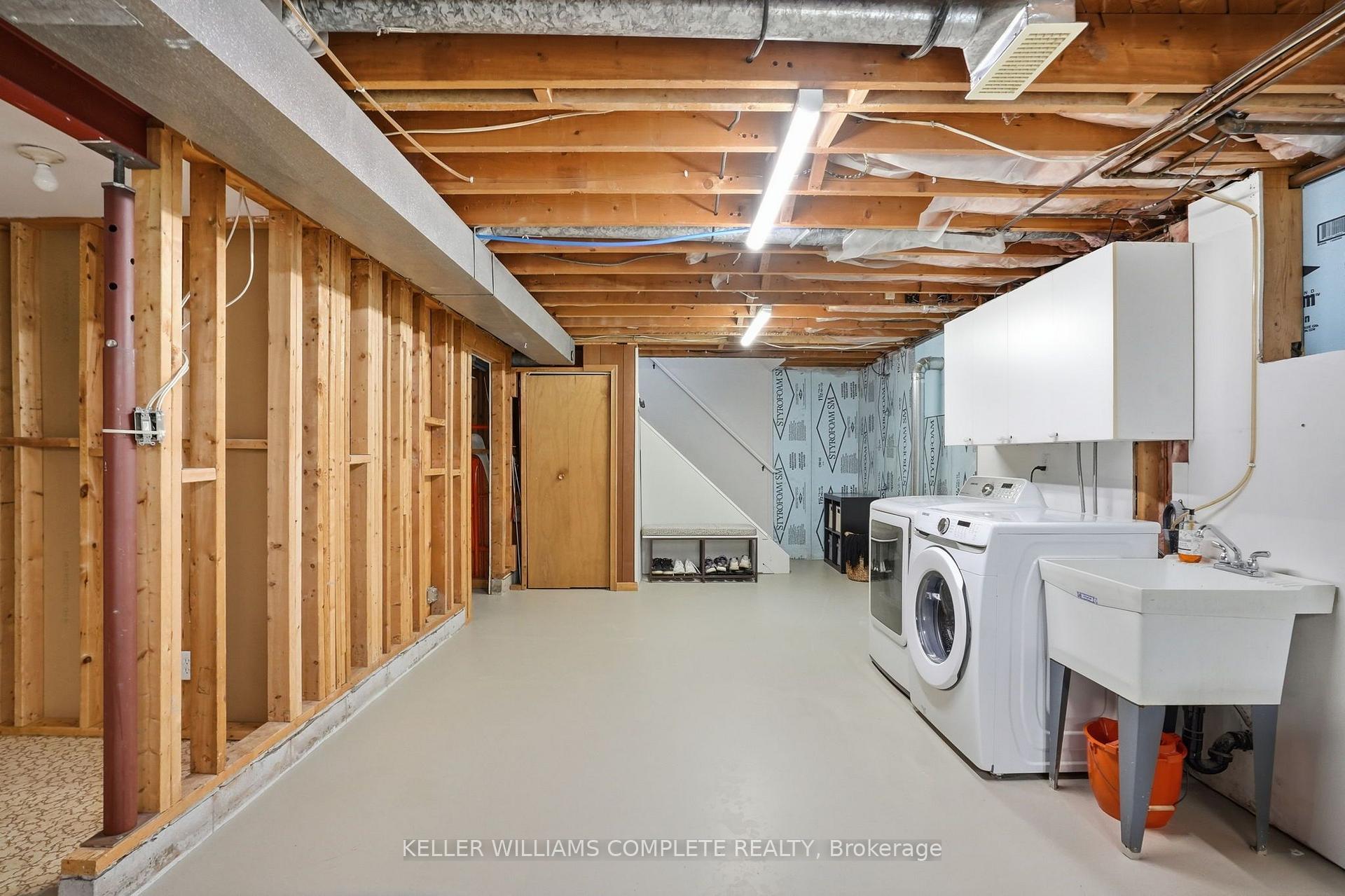 Photo 31 of 238 Seminole Road, Hamilton, Ancaster — HOMEH
