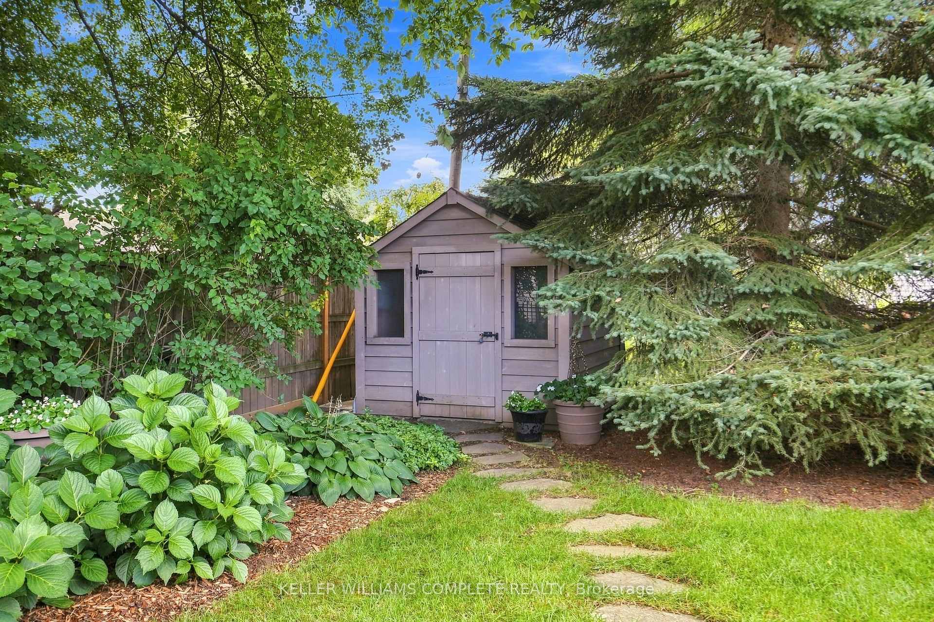 Photo 35 of 238 Seminole Road, Hamilton, Ancaster — HOMEH