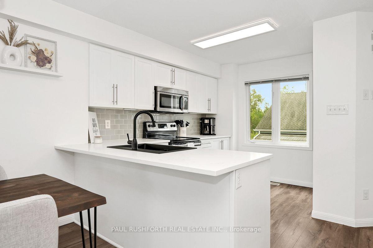 Photo 9 of 766 Sanibel Private, Ottawa, Westcliffe Estates — HOMEH