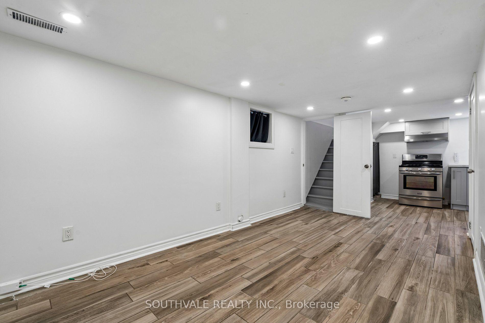 Photo 38 of 485 Strathmore Boulevard, Toronto, Danforth Village-East York — HOMEH