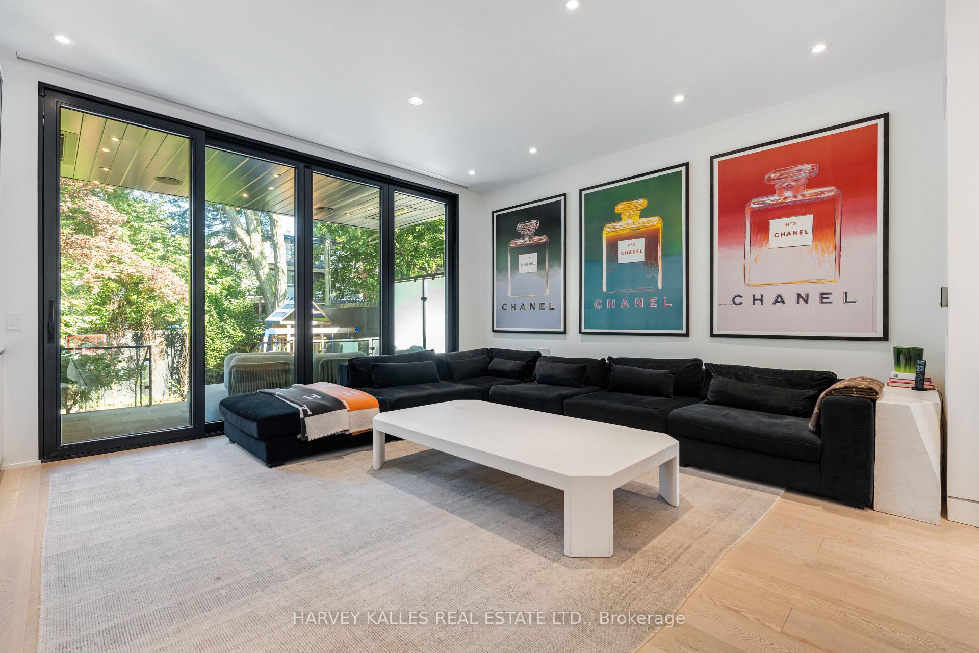Photo 5 of 40 Thelma Avenue, Toronto, Forest Hill South — HOMEH