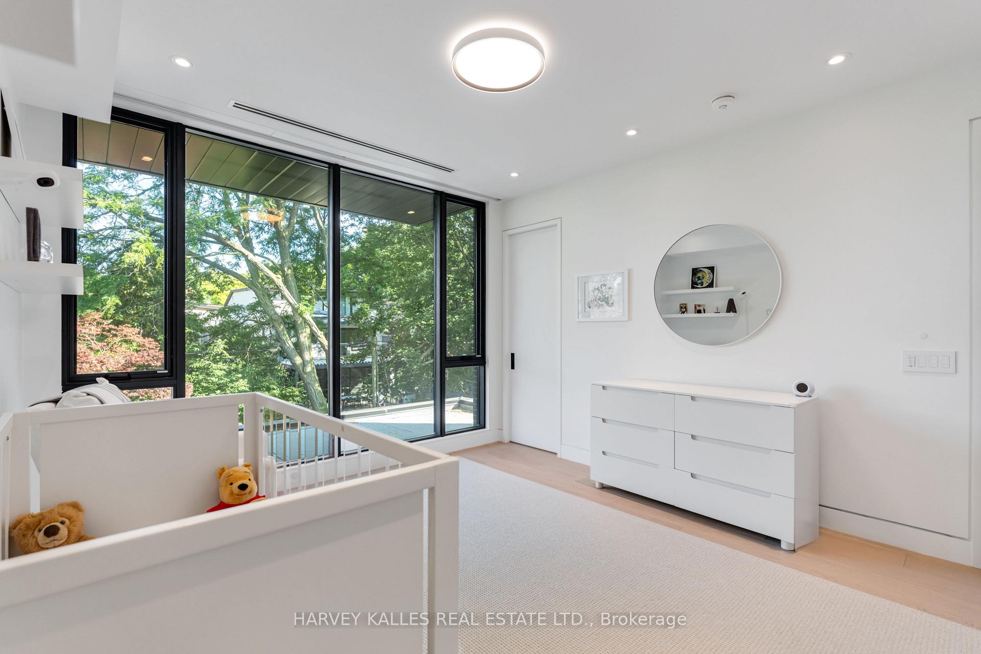 Photo 8 of 40 Thelma Avenue, Toronto, Forest Hill South — HOMEH