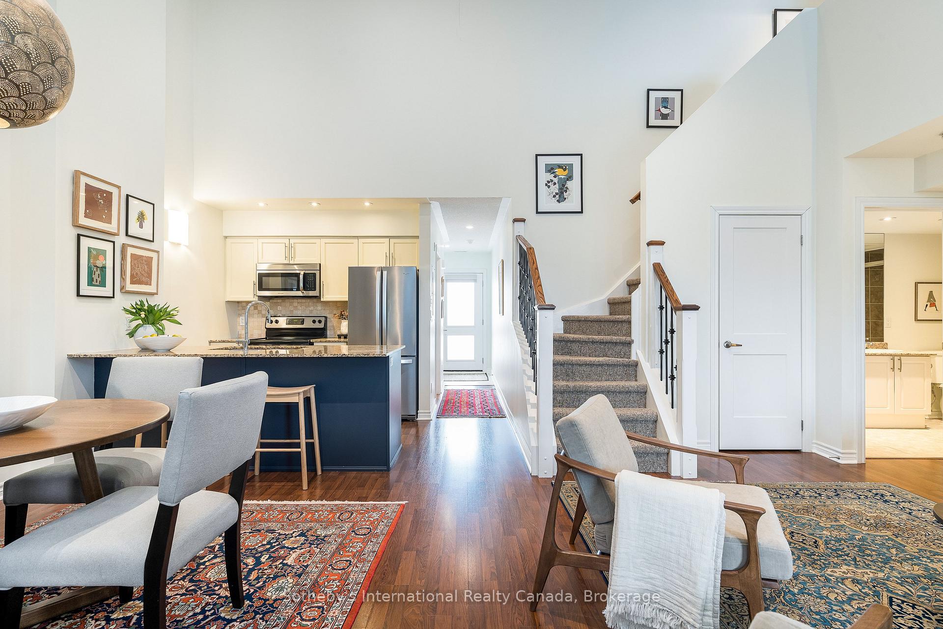 Photo 7 of Unit 302, 6 Brandy Lane, Collingwood — HOMEH