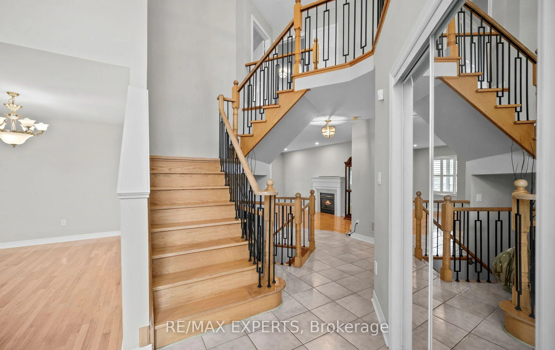 Photo 16 of 90 Coolspring Crescent, Caledon, Bolton East — HOMEH