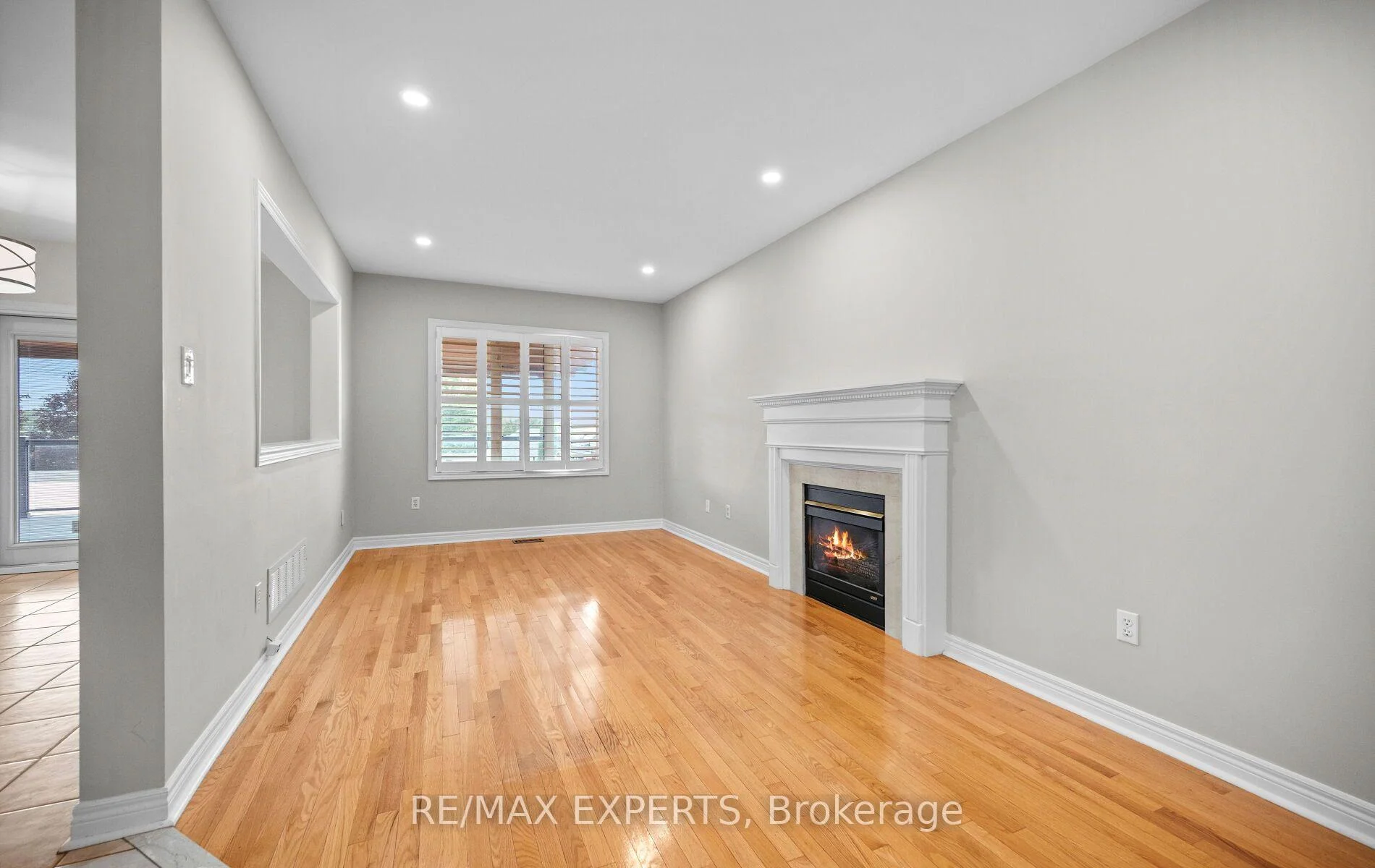 Photo 34 of 90 Coolspring Crescent, Caledon, Bolton East — HOMEH