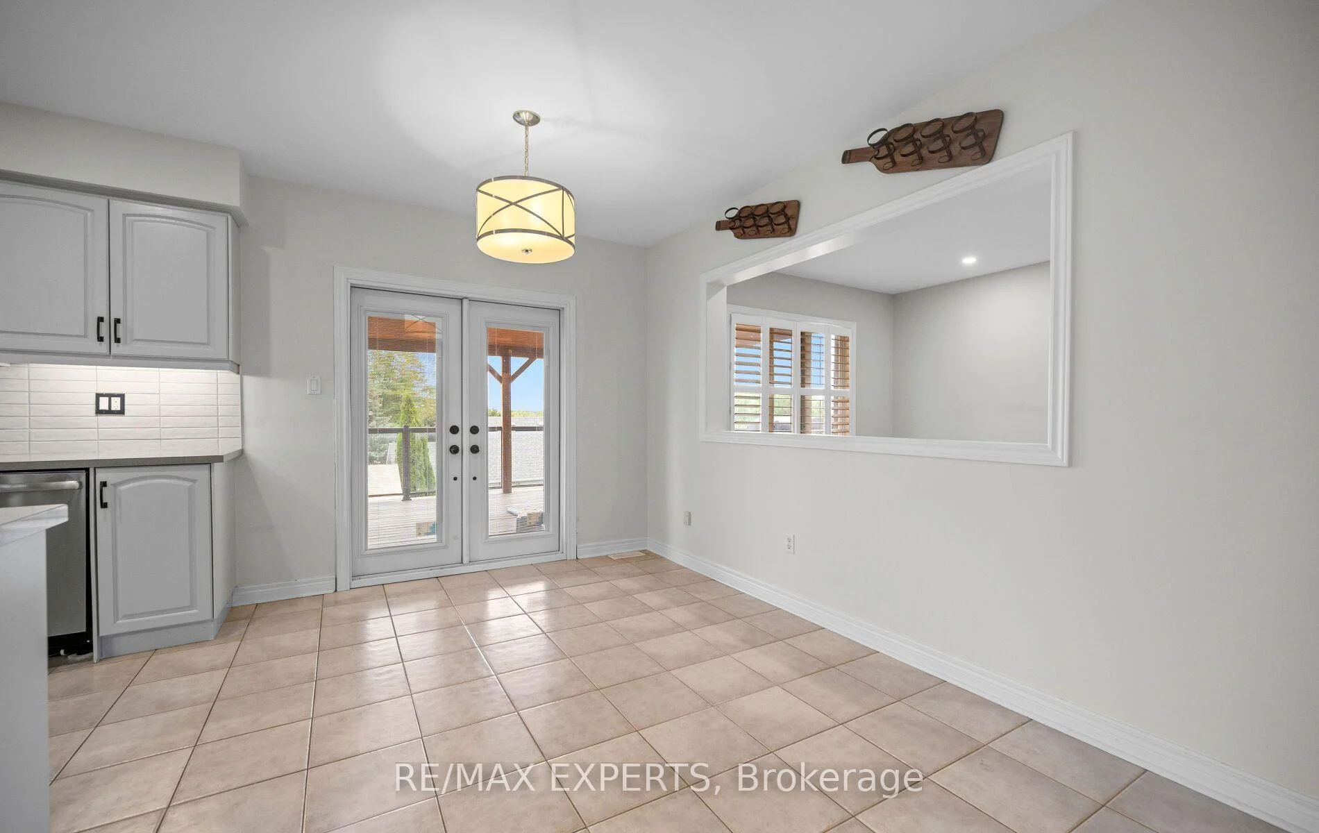 Photo 55 of 90 Coolspring Crescent, Caledon, Bolton East — HOMEH