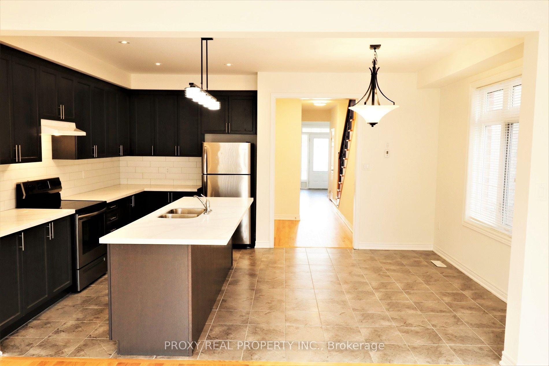 Photo 10 of 143 Beechborough Crescent, East Gwillimbury, Sharon — HOMEH