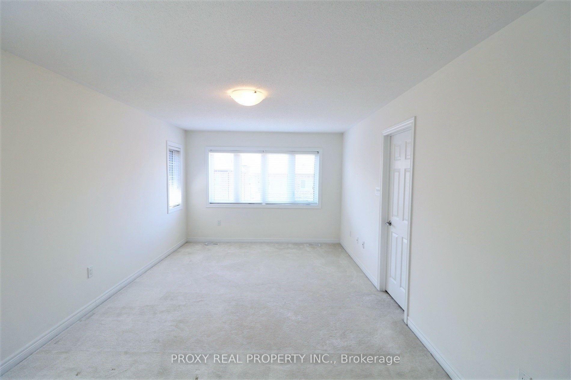 Photo 17 of 143 Beechborough Crescent, East Gwillimbury, Sharon — HOMEH