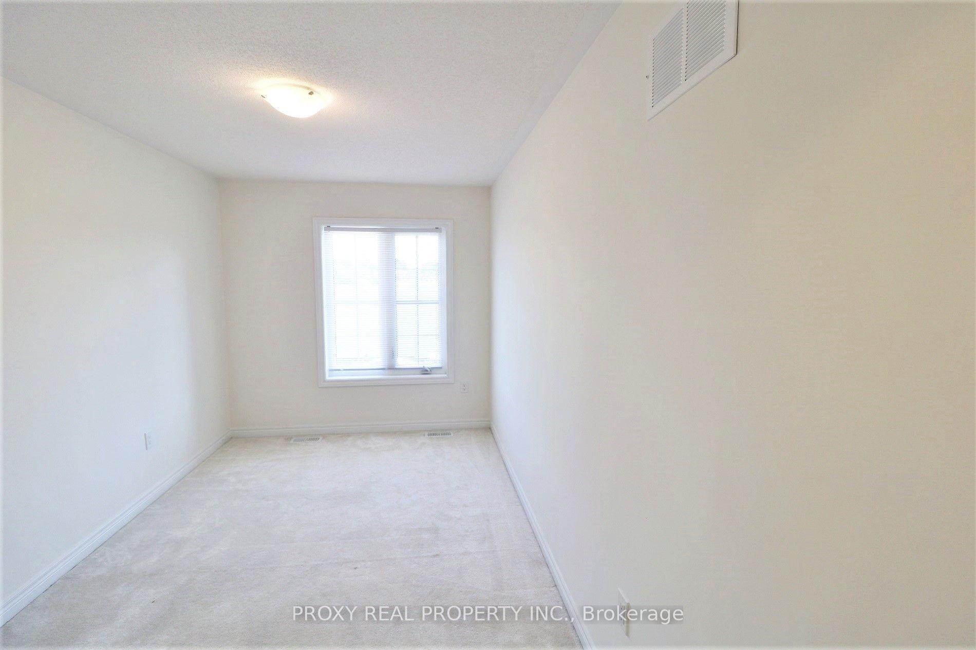 Photo 21 of 143 Beechborough Crescent, East Gwillimbury, Sharon — HOMEH