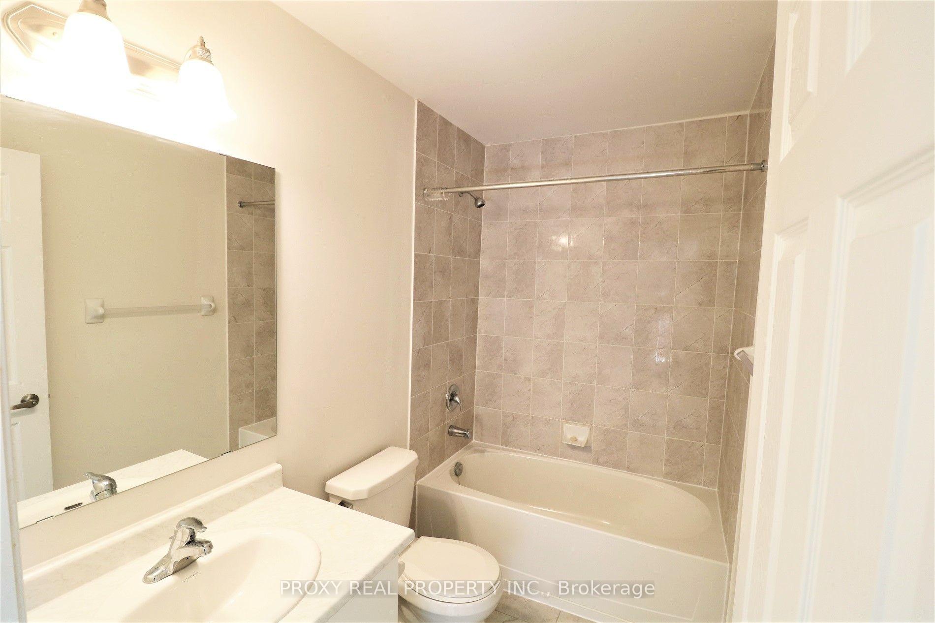 Photo 23 of 143 Beechborough Crescent, East Gwillimbury, Sharon — HOMEH