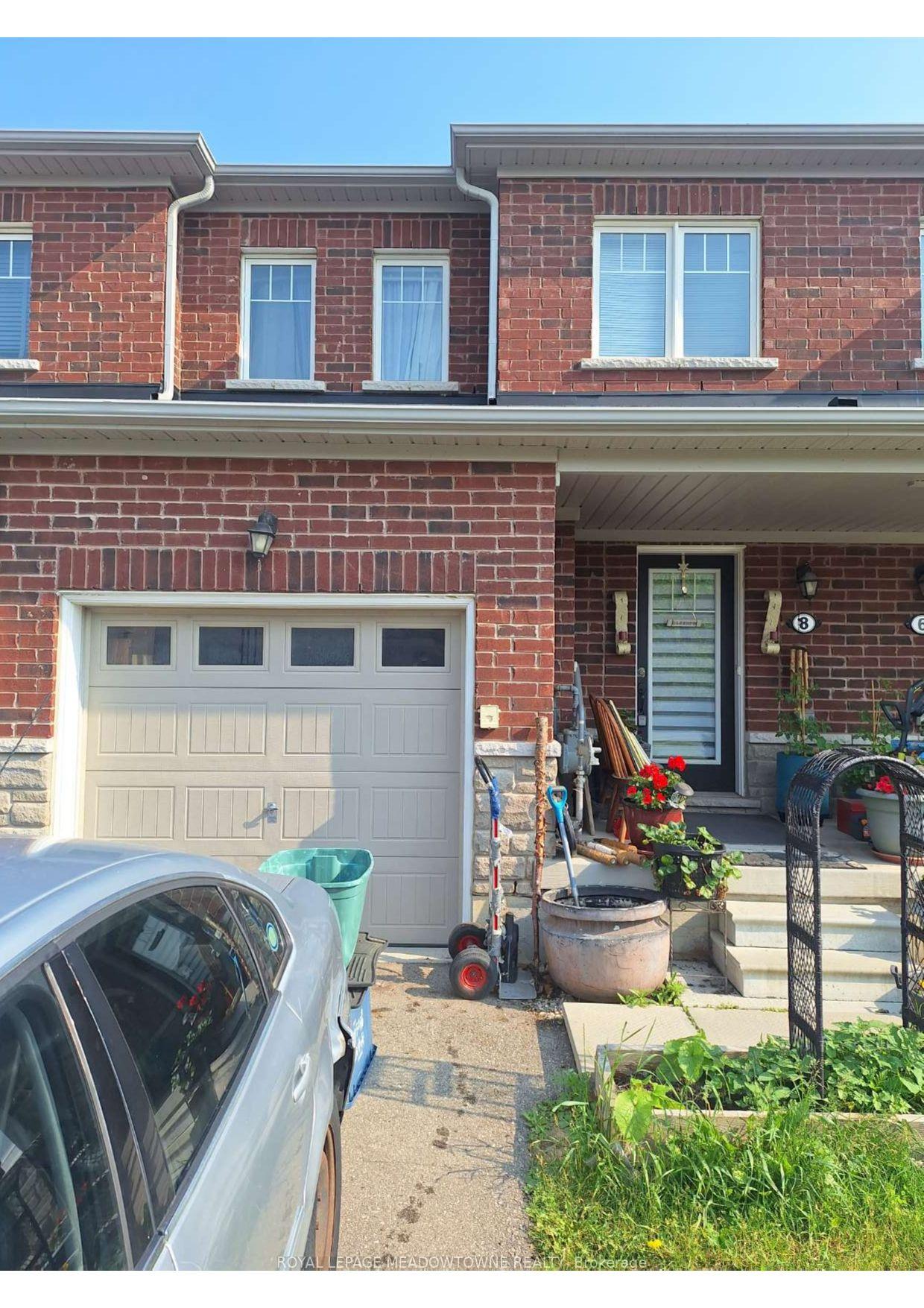 Photo 2 of 8 Longboat Run, Brantford, Empire South — HOMEH