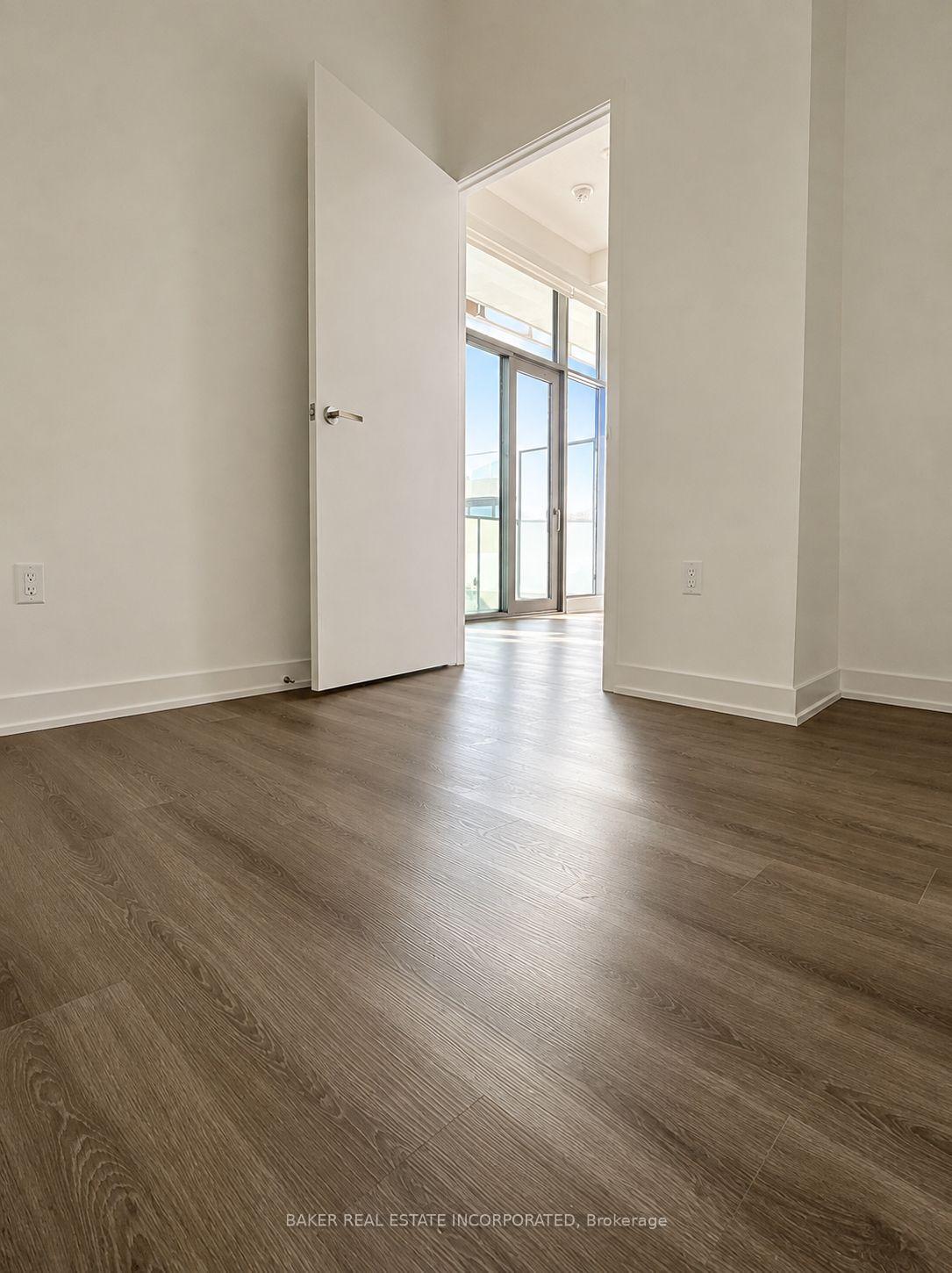 Photo 7 of Unit 604, 3883 Quartz Road, Mississauga, City Centre — HOMEH