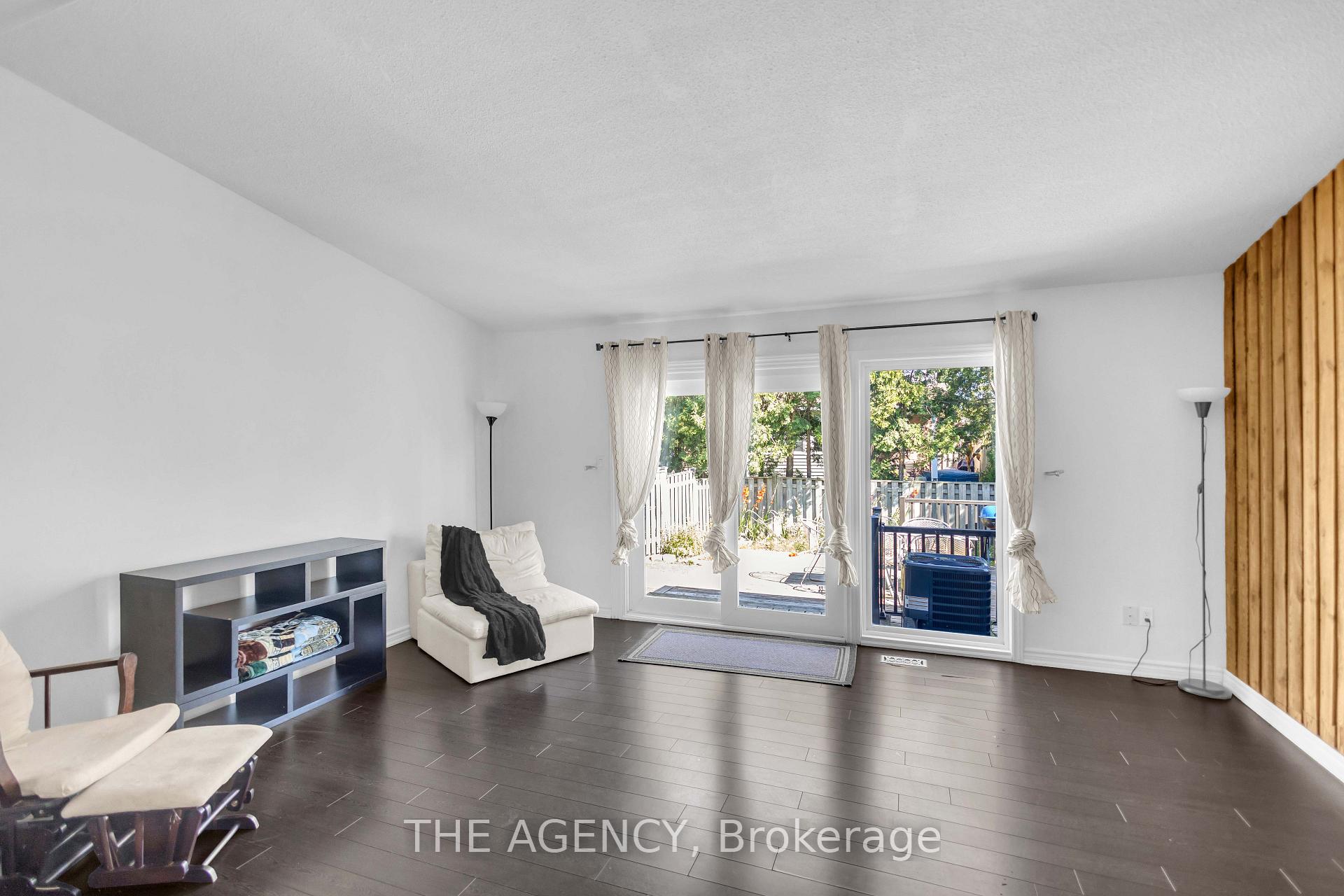 Photo 11 of 38 Athenia Drive, Hamilton, Stoney Creek Mountain — HOMEH