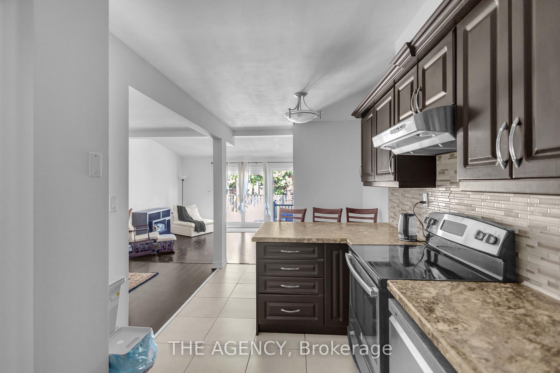 Photo 14 of 38 Athenia Drive, Hamilton, Stoney Creek Mountain — HOMEH