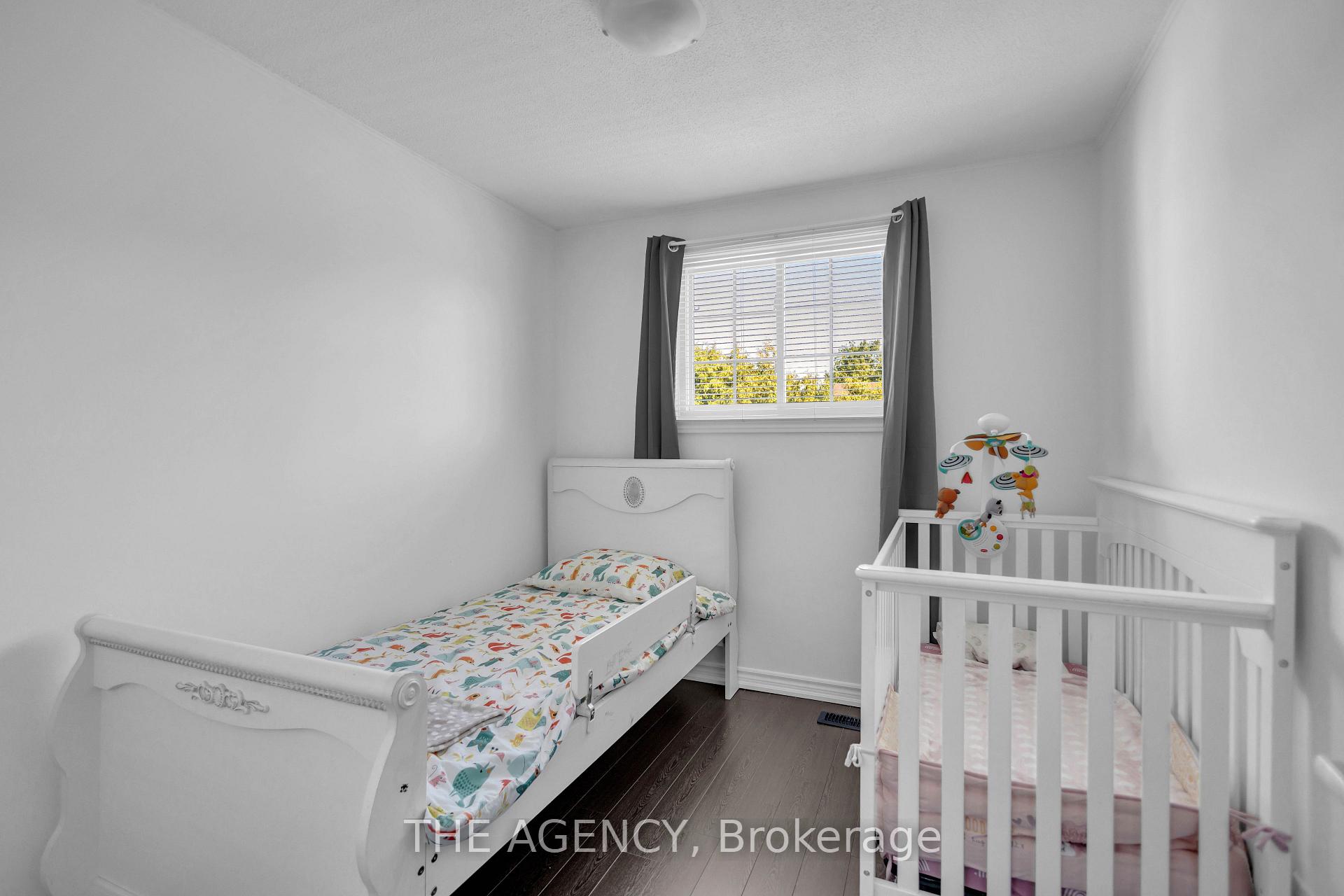 Photo 19 of 38 Athenia Drive, Hamilton, Stoney Creek Mountain — HOMEH