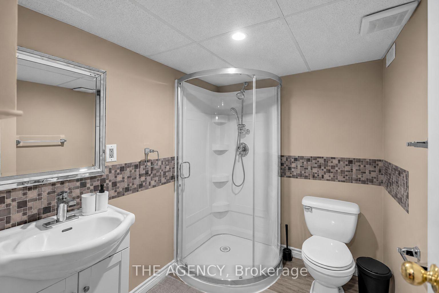 Photo 23 of 38 Athenia Drive, Hamilton, Stoney Creek Mountain — HOMEH