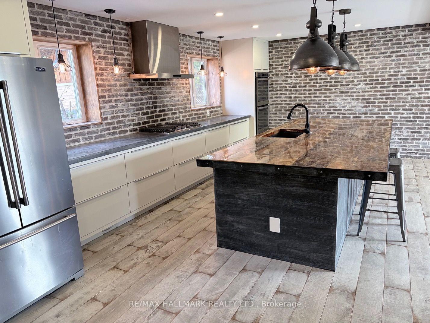 Photo 11 of 67 Sherin Court, Caledon, Bolton North — HOMEH