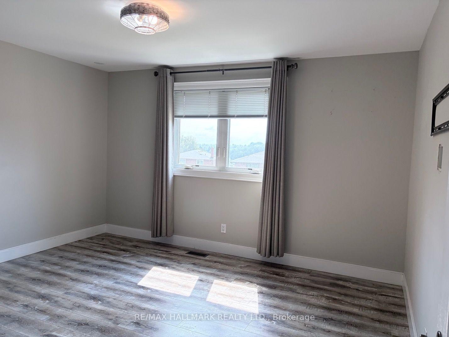 Photo 22 of 67 Sherin Court, Caledon, Bolton North — HOMEH
