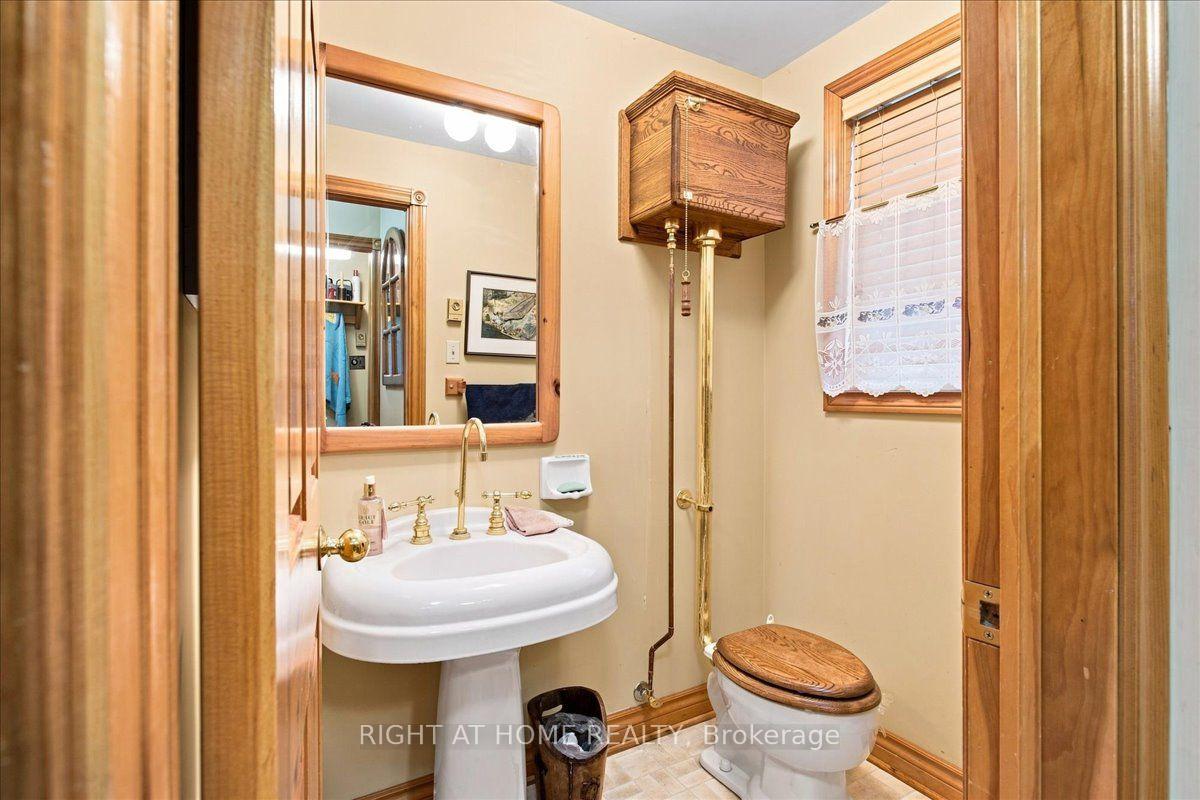Photo 18 of 12 James Street, Tiny, Rural Tiny — HOMEH