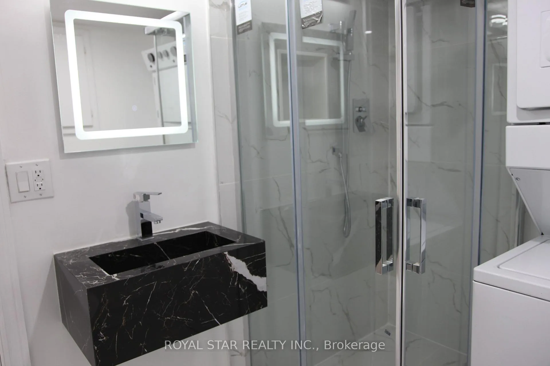 Photo 32 of 105 Lougheed Road E, Barrie, Holly — HOMEH