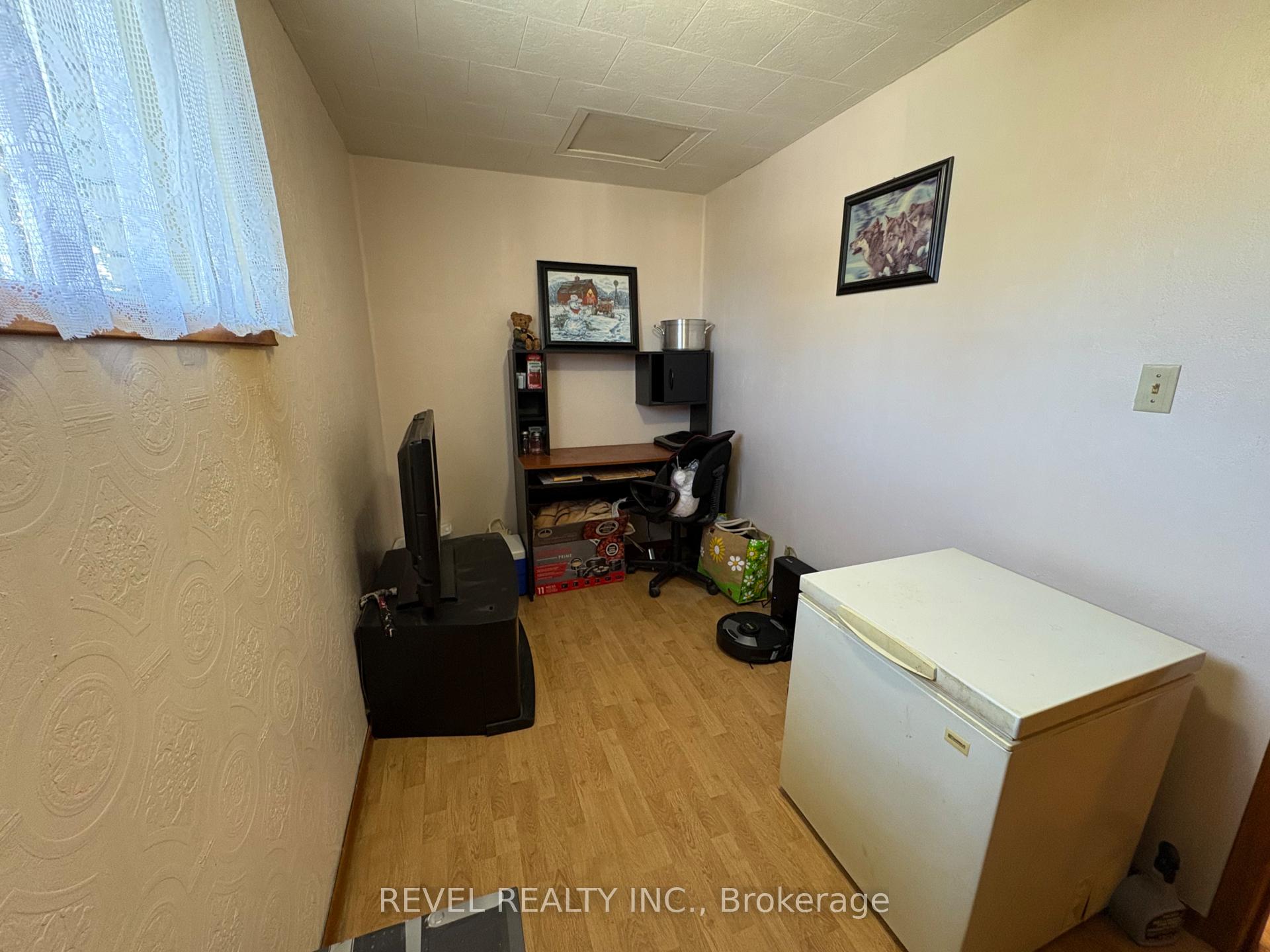 Photo 17 of 1 Cree Road, Cochrane — HOMEH