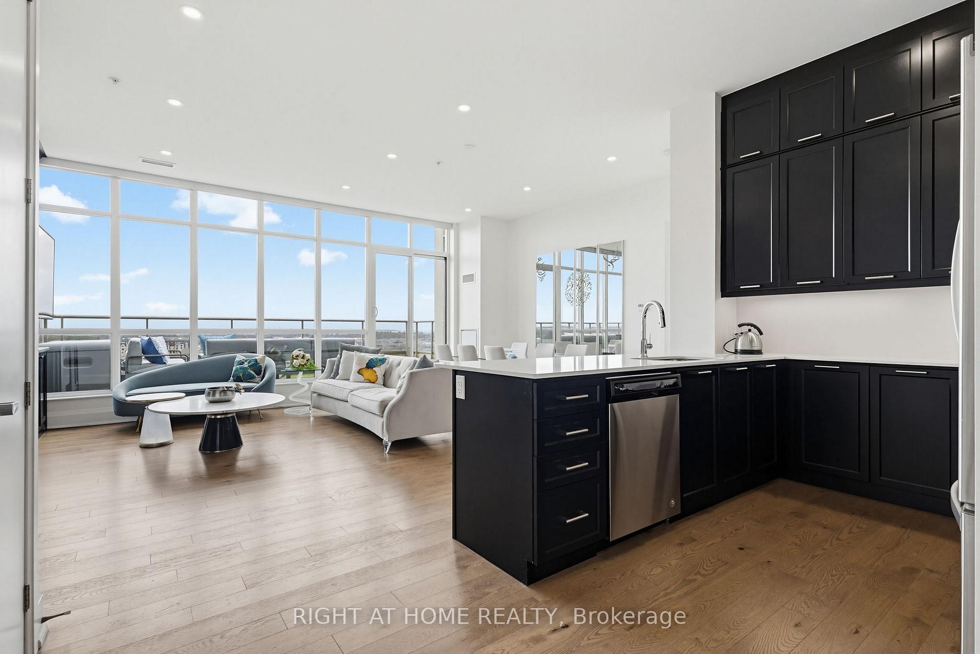 Photo 5 of Unit PH08, 2480 Prince Michael Drive, Oakville, Joshua Creek — HOMEH