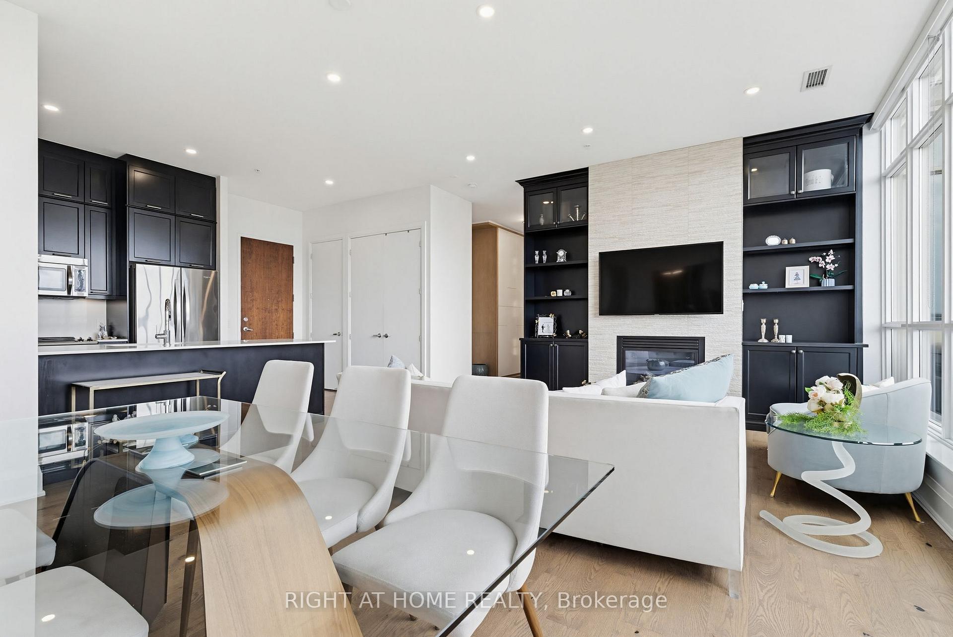 Photo 11 of Unit PH08, 2480 Prince Michael Drive, Oakville, Joshua Creek — HOMEH