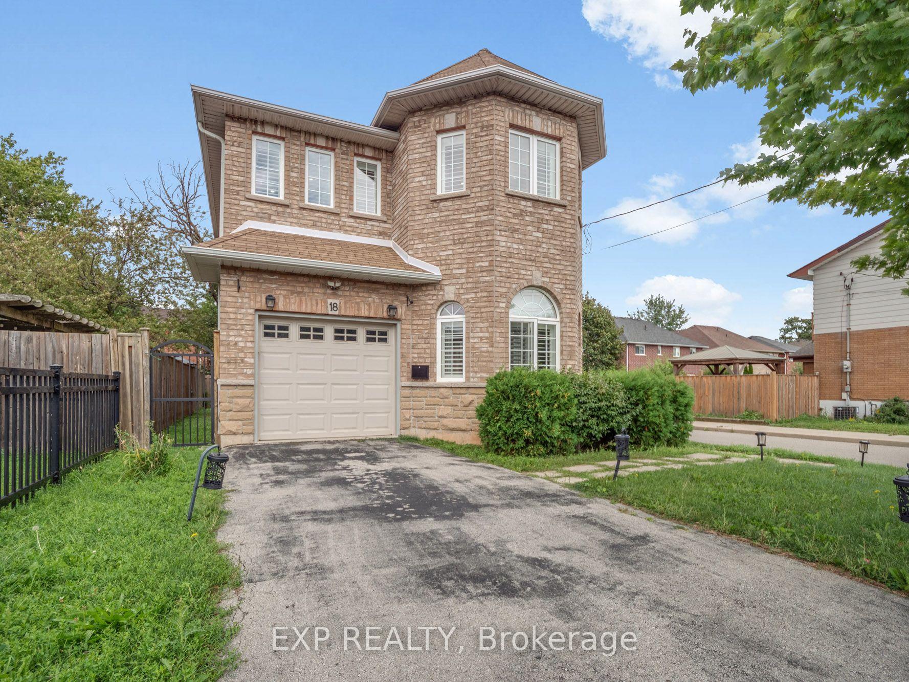 Front of Unit 18, 257 Carla Avenue