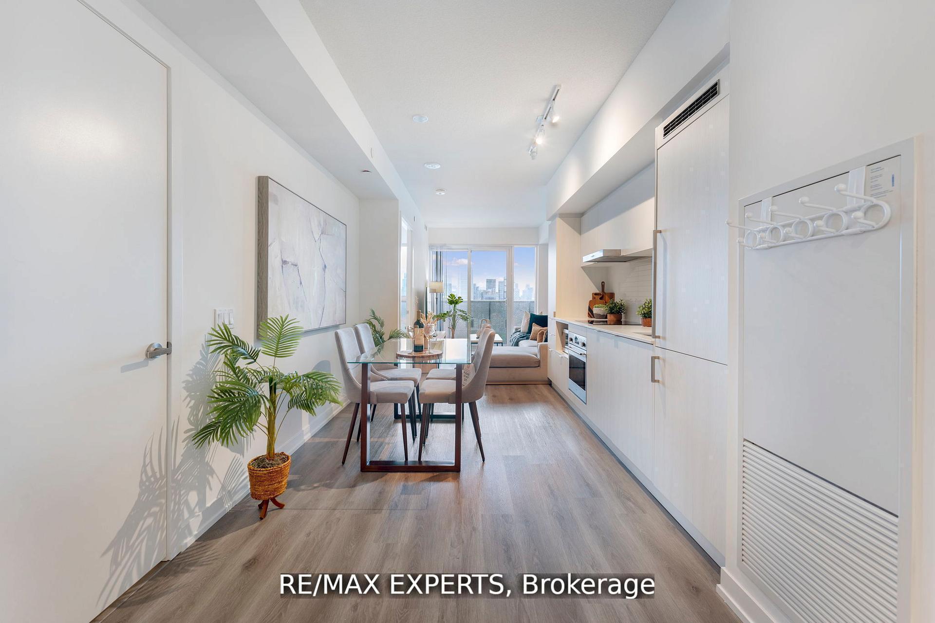 Photo 8 of Unit 3302, 138 Downes Street, Toronto, Waterfront Communities — HOMEH