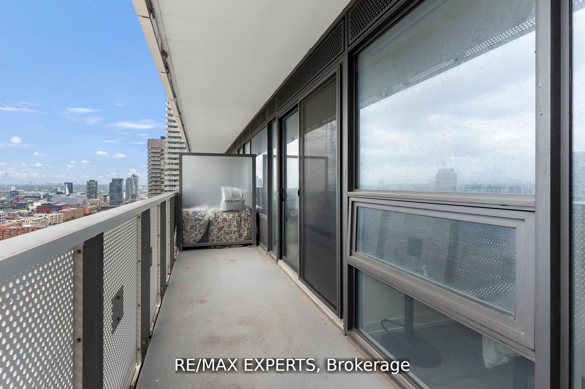 Photo 20 of Unit 3302, 138 Downes Street, Toronto, Waterfront Communities — HOMEH