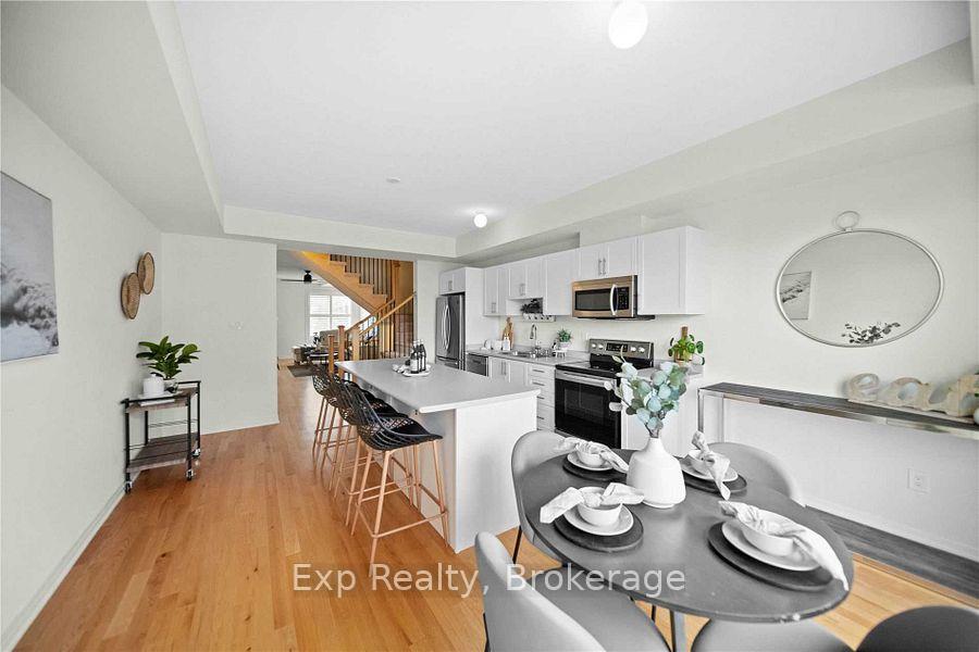 Photo 17 of 1435 Green Road, Clarington, Bowmanville — HOMEH