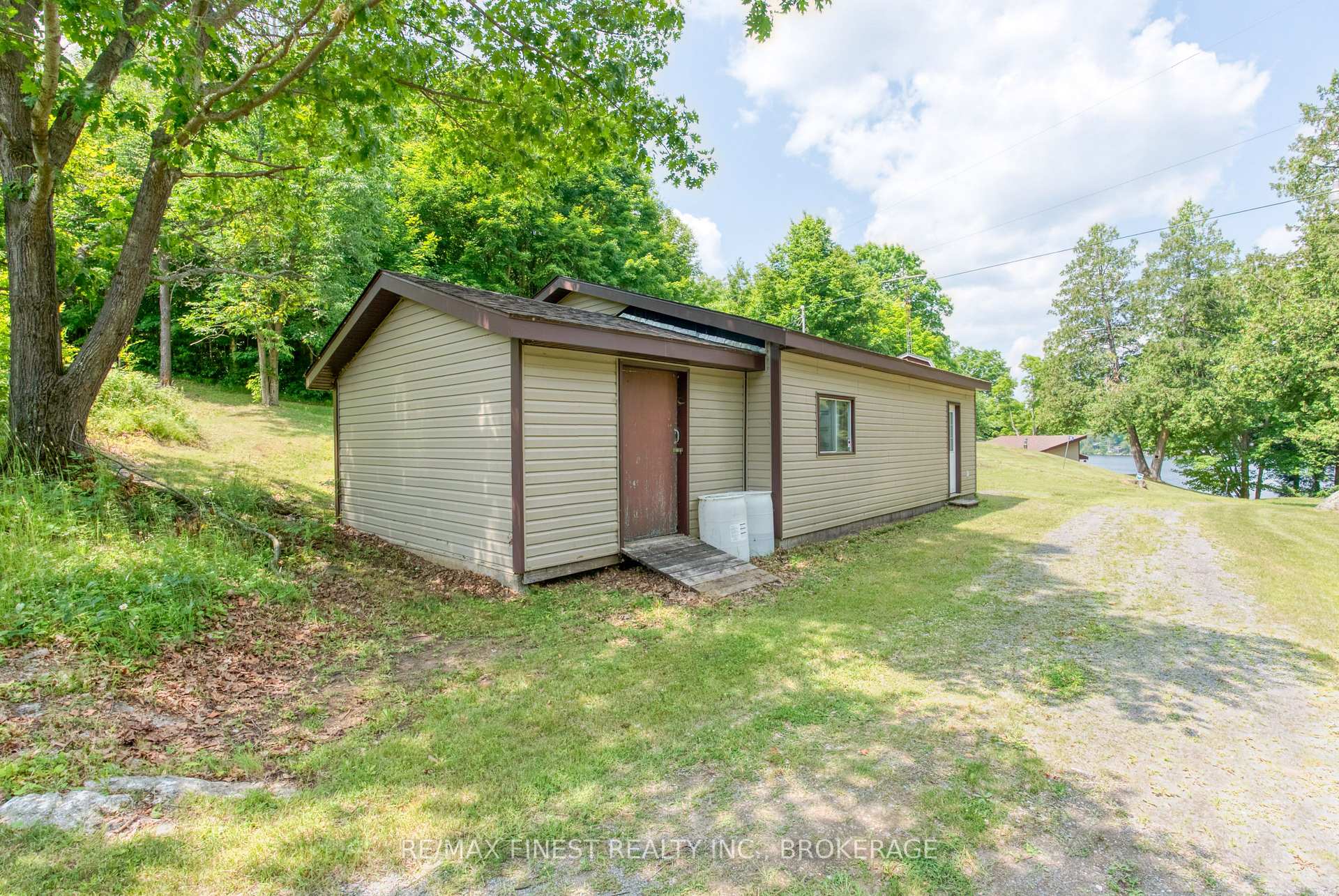 Photo 12 of 1182B Johnston Lane, Frontenac, Frontenac Centre — HOMEH
