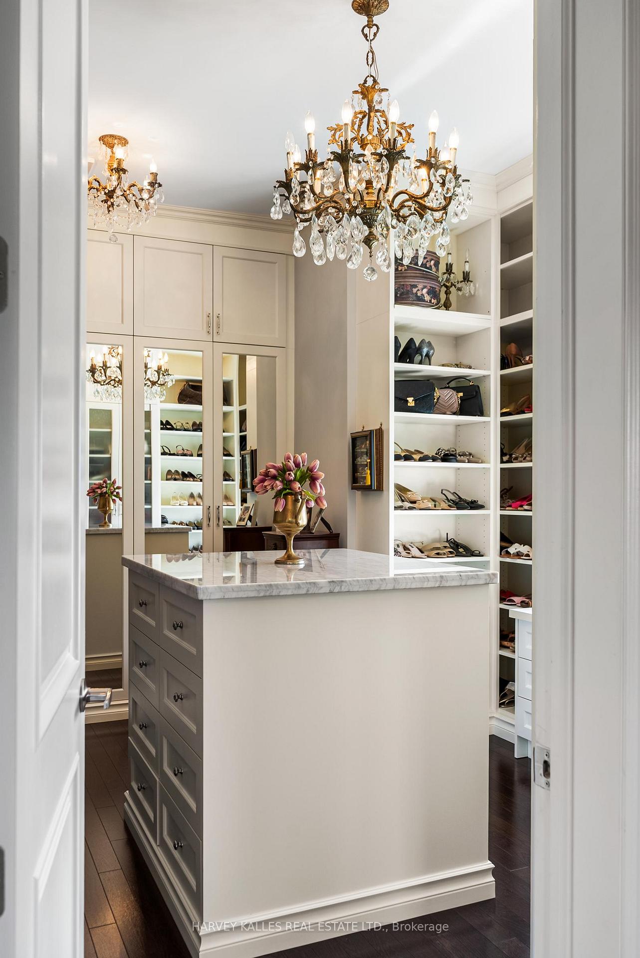 Photo 26 of 30 Spicewood Crescent, Vaughan, Kleinburg — HOMEH