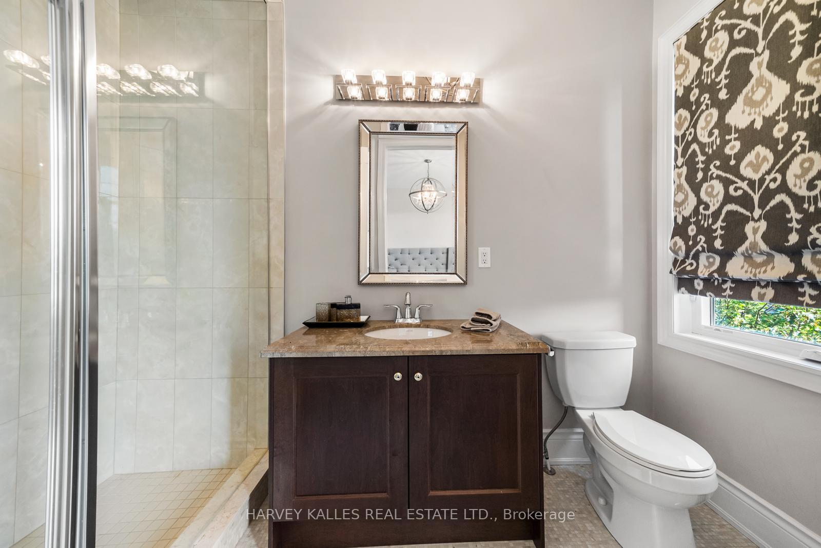 Photo 34 of 30 Spicewood Crescent, Vaughan, Kleinburg — HOMEH