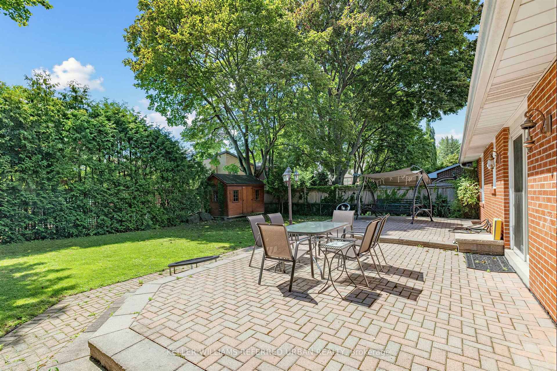 Photo 35 of 7 Chipstead Road, North York, Banbury-Don Mills — HOMEH