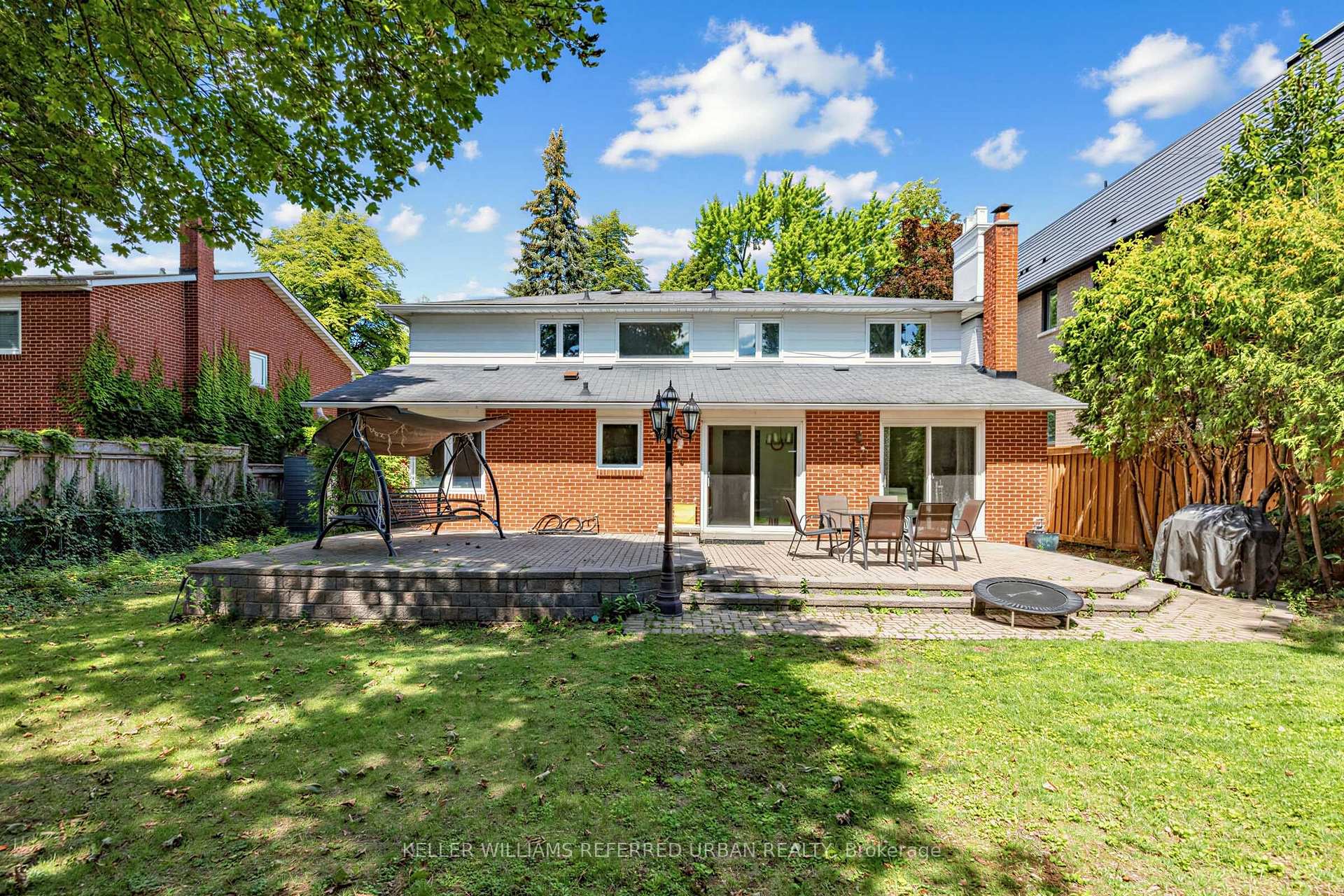 Photo 36 of 7 Chipstead Road, North York, Banbury-Don Mills — HOMEH