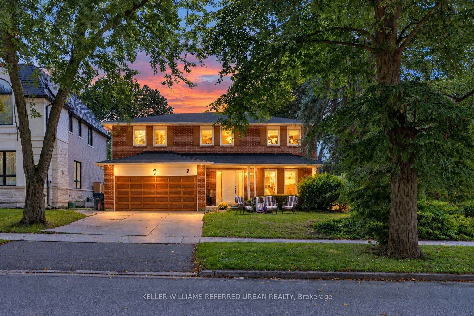 Photo 1 of 7 Chipstead Road, North York, Banbury-Don Mills — HOMEH