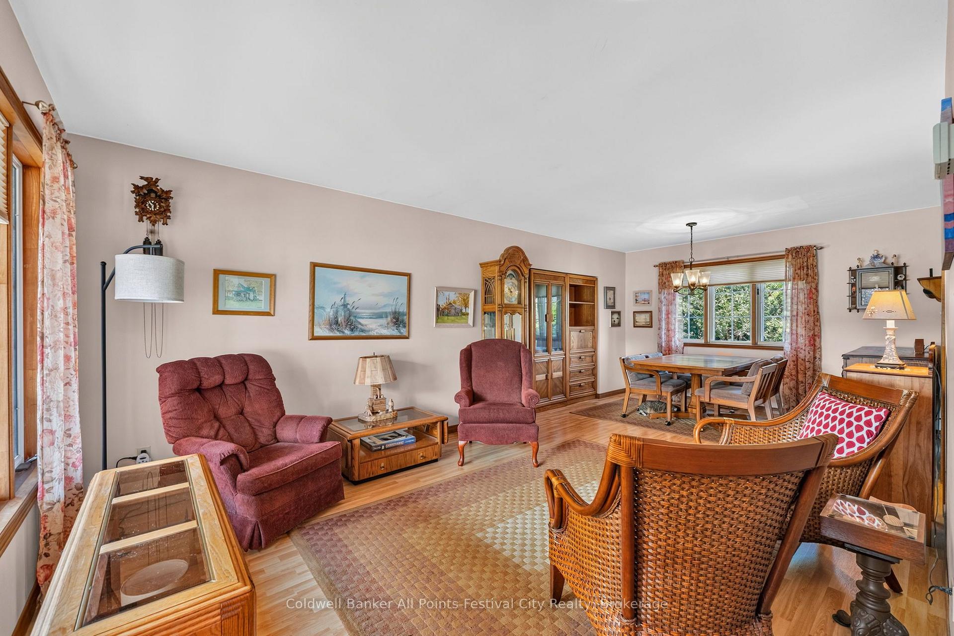 Photo 8 of 390 Eldon Street S, Goderich, Goderich (Town) — HOMEH
