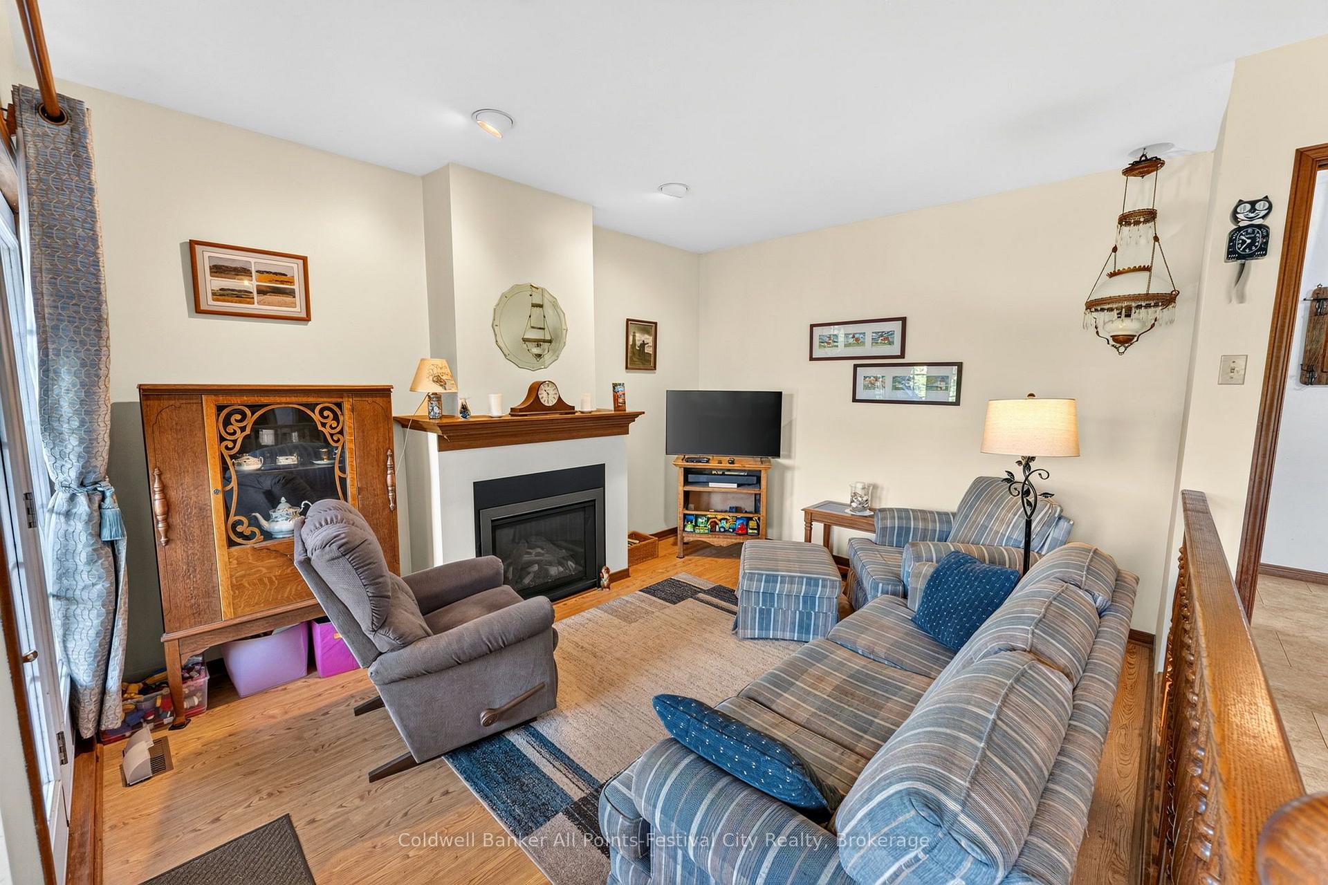 Photo 18 of 390 Eldon Street S, Goderich, Goderich (Town) — HOMEH