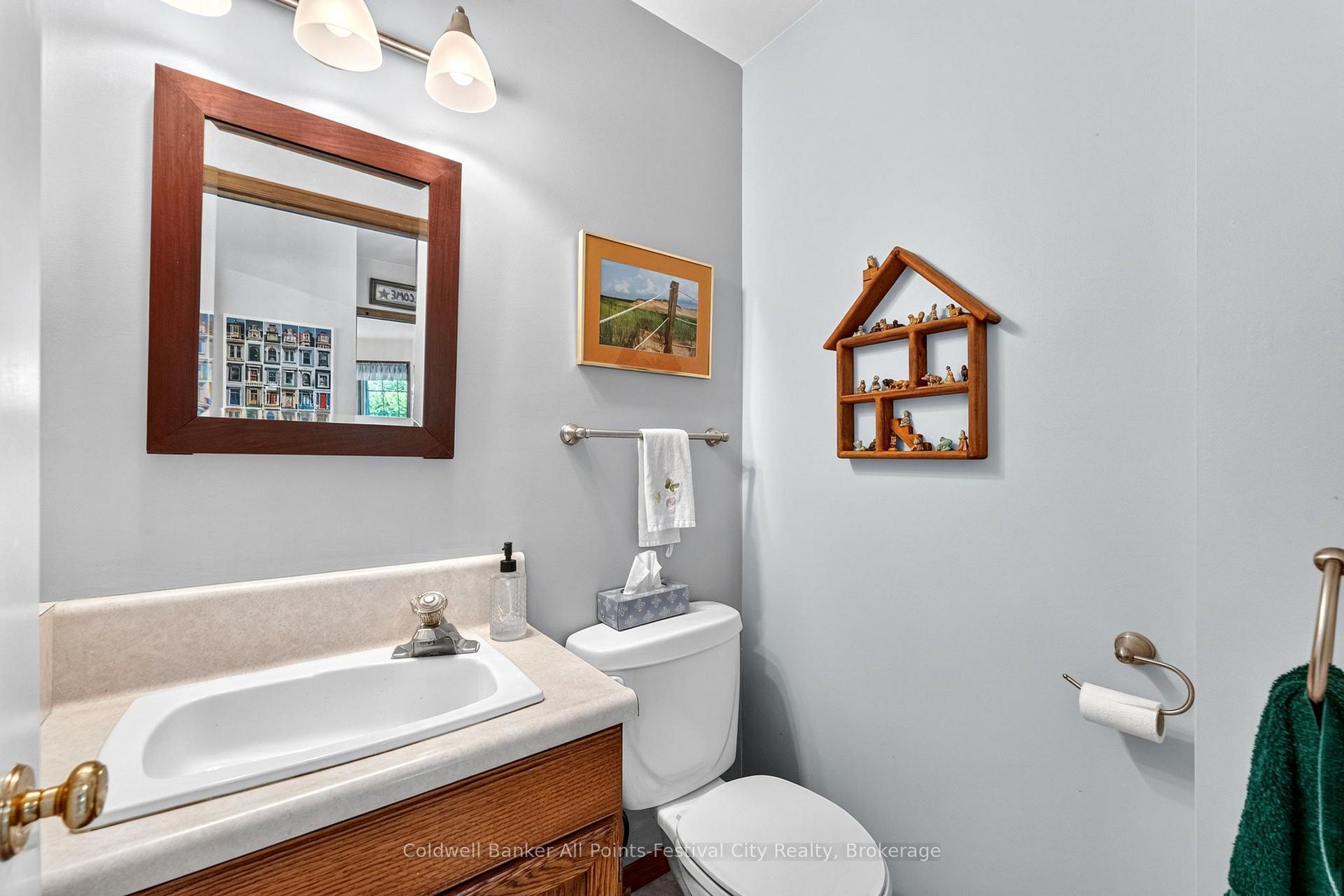 Photo 21 of 390 Eldon Street S, Goderich, Goderich (Town) — HOMEH
