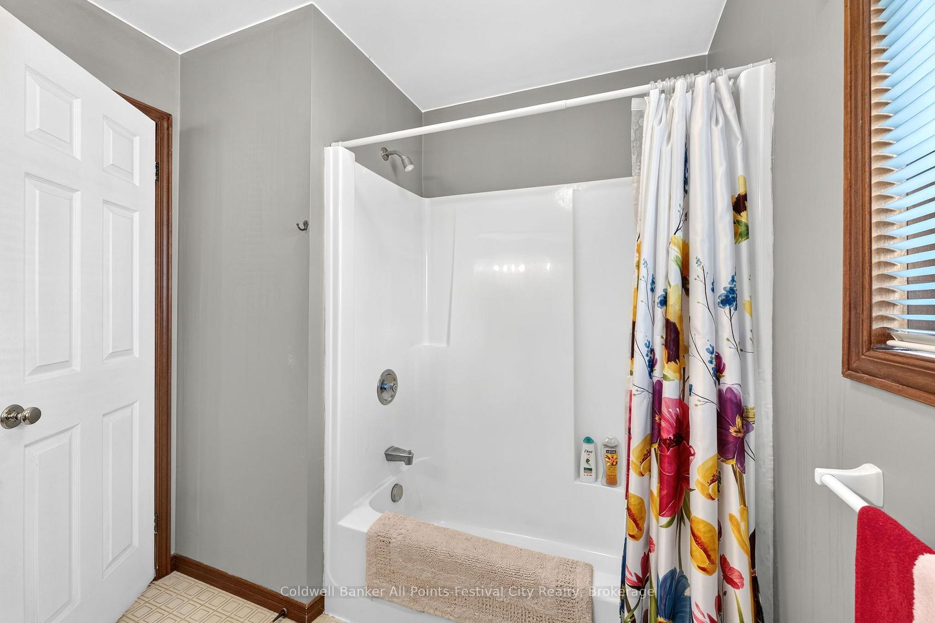 Photo 28 of 390 Eldon Street S, Goderich, Goderich (Town) — HOMEH