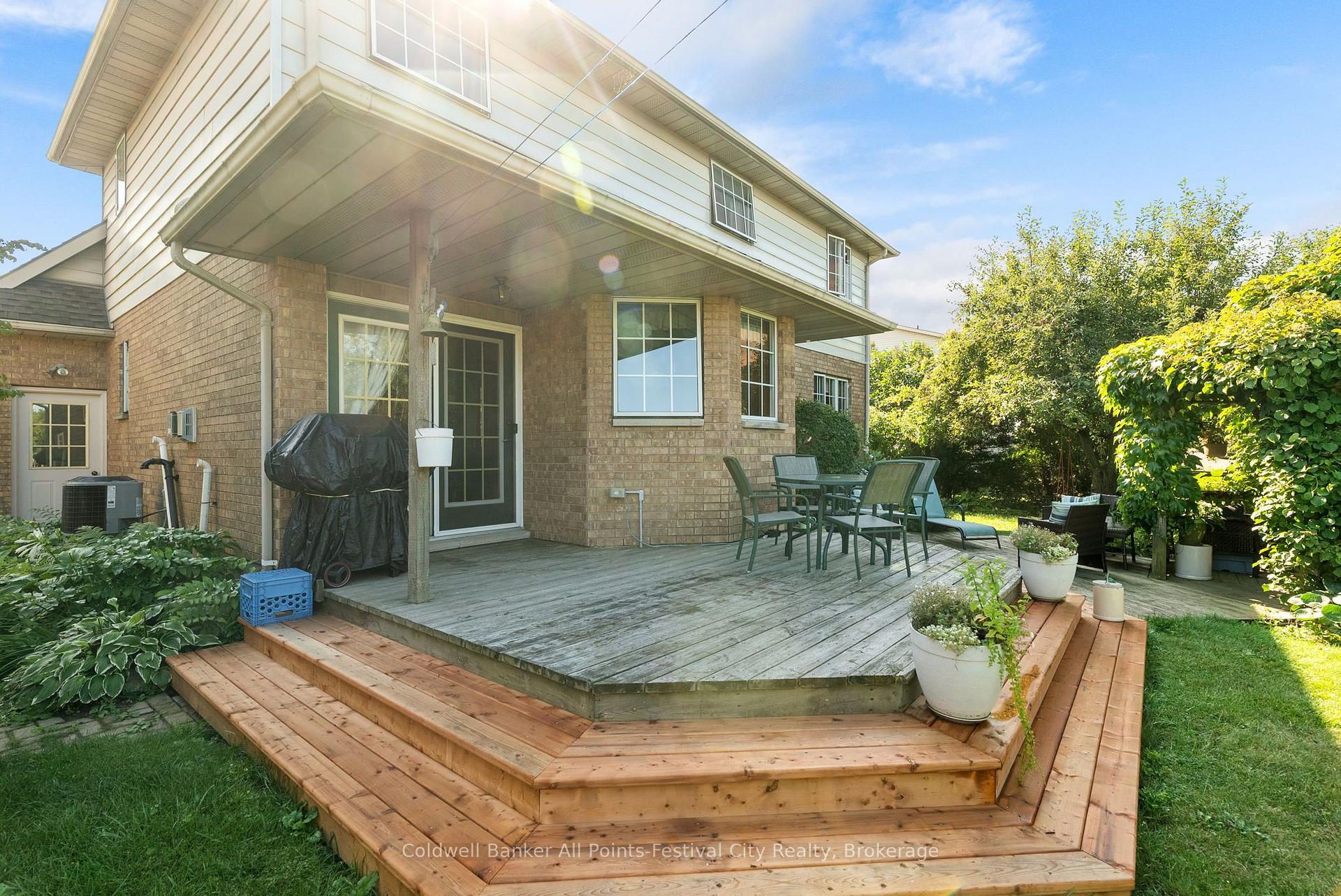Photo 42 of 390 Eldon Street S, Goderich, Goderich (Town) — HOMEH
