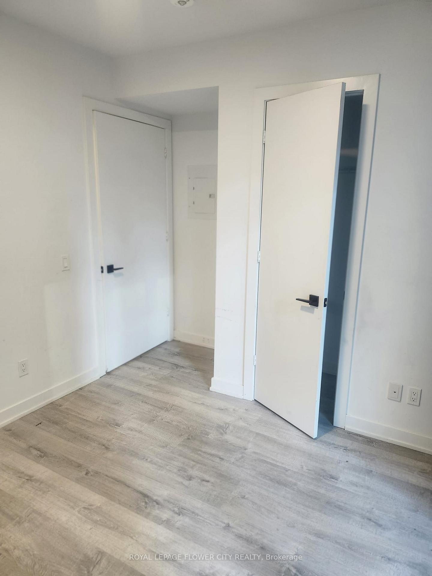 Photo 3 of Unit 704, 327 King Street W, Toronto, Waterfront Communities — HOMEH