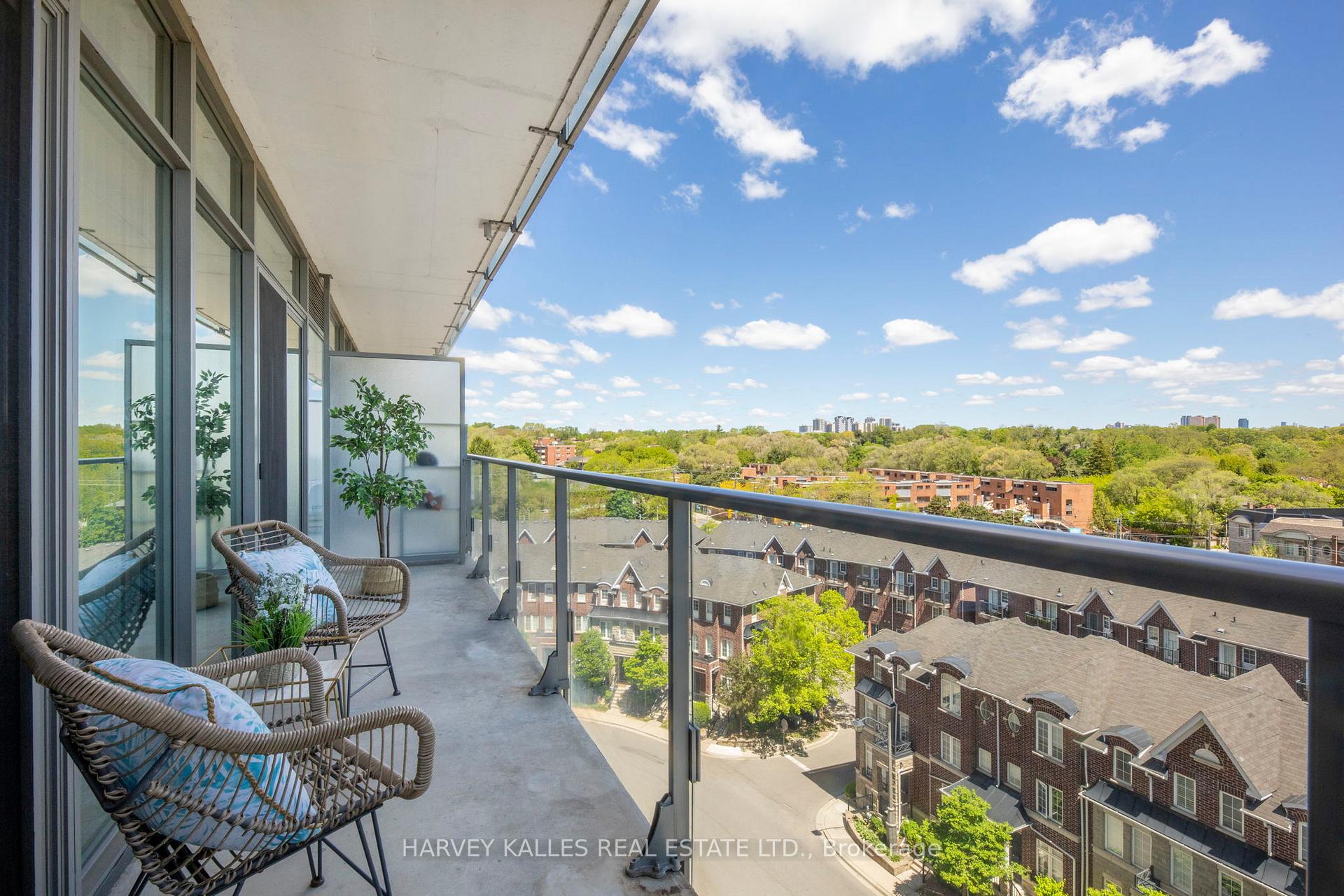 Photo 20 of Unit 701, 103 The Queensway, Toronto, High Park-Swansea — HOMEH